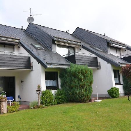 Cosy Apartment Over Usseln With Private Terrace ヴィリンゲン エクステリア 写真